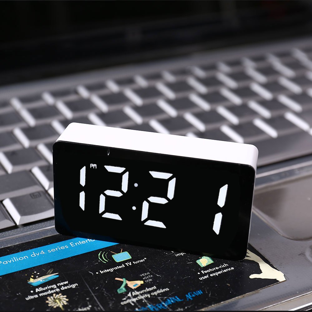 LED ساعة إلكترونية مرآة ساعة ت - مراجعة Electronics Gadgets For Home وسعره